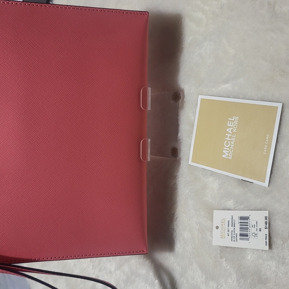 Michael Kors Pink Saffiano Leather Wristlet - Picture 2 of 9